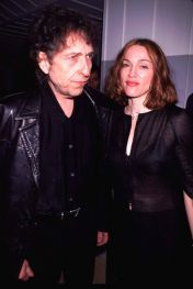 Bob Dylan, Madonna 1999 LA.jpg